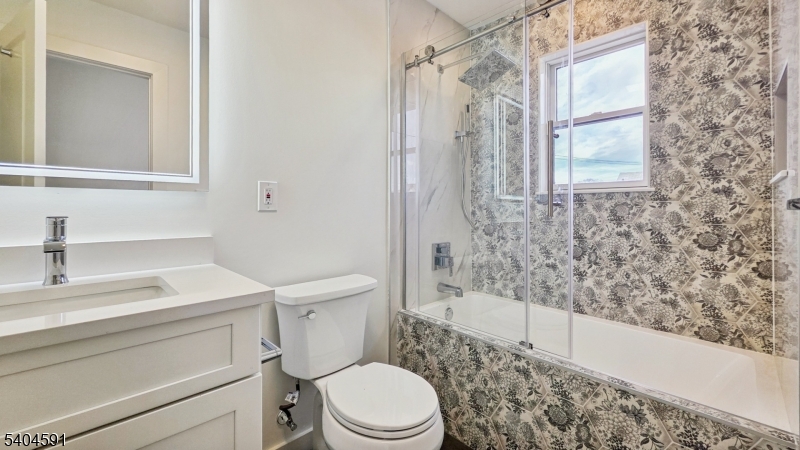 Javier Hill Townhouses - Residential