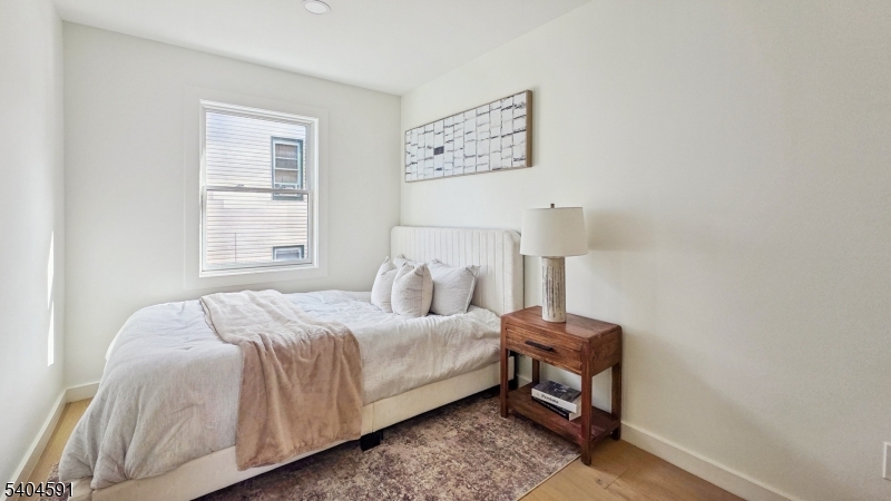 Javier Hill Townhouses - Residential