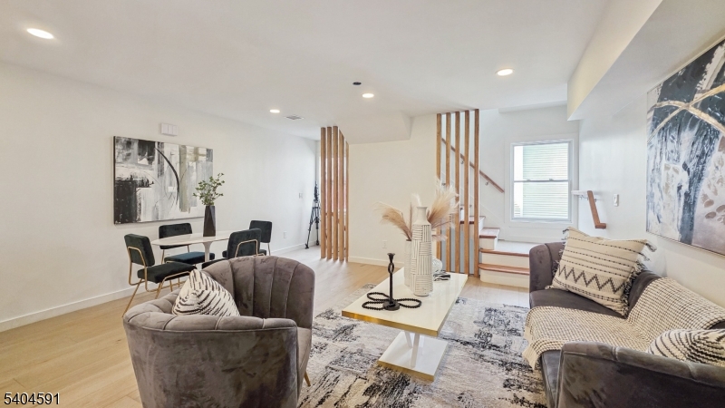 Javier Hill Townhouses - Residential