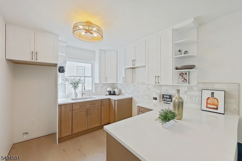 Javier Hill Townhouses - Residential