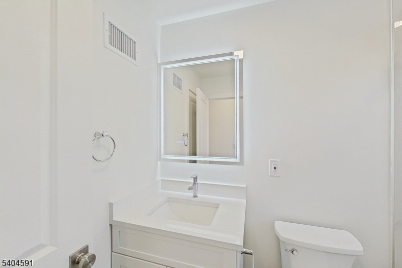 Javier Hill Townhouses - Residential