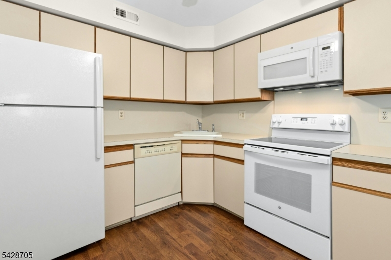 Southwyck Village - Residential