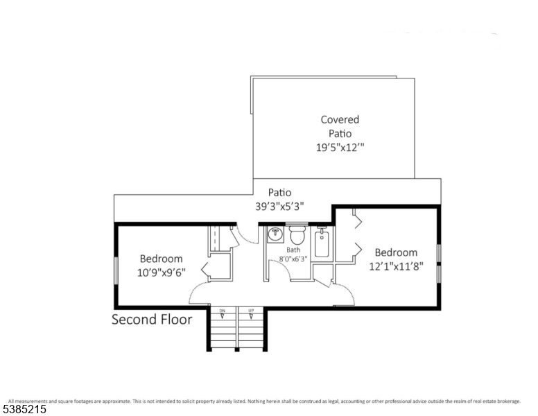 Main image without alt text