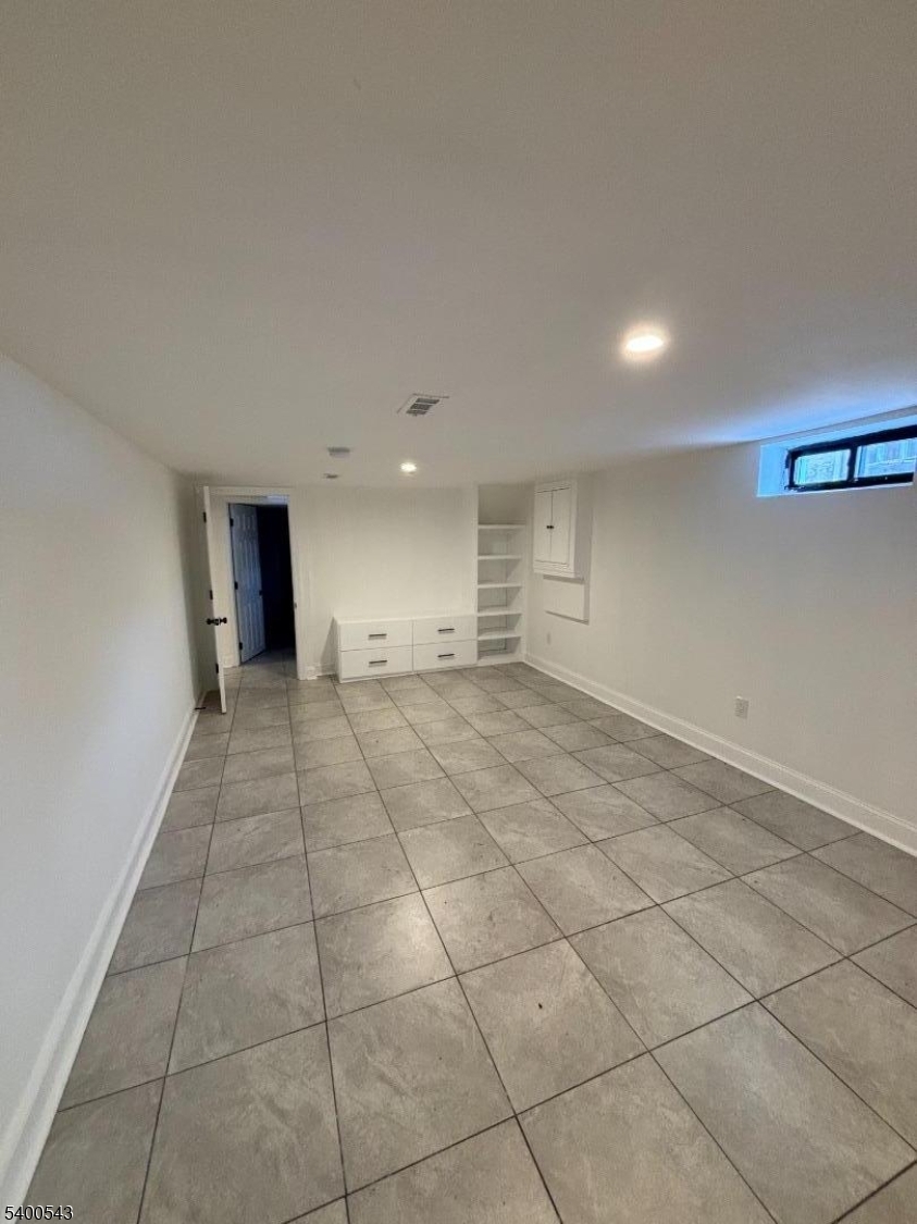 Nutley border - Residential