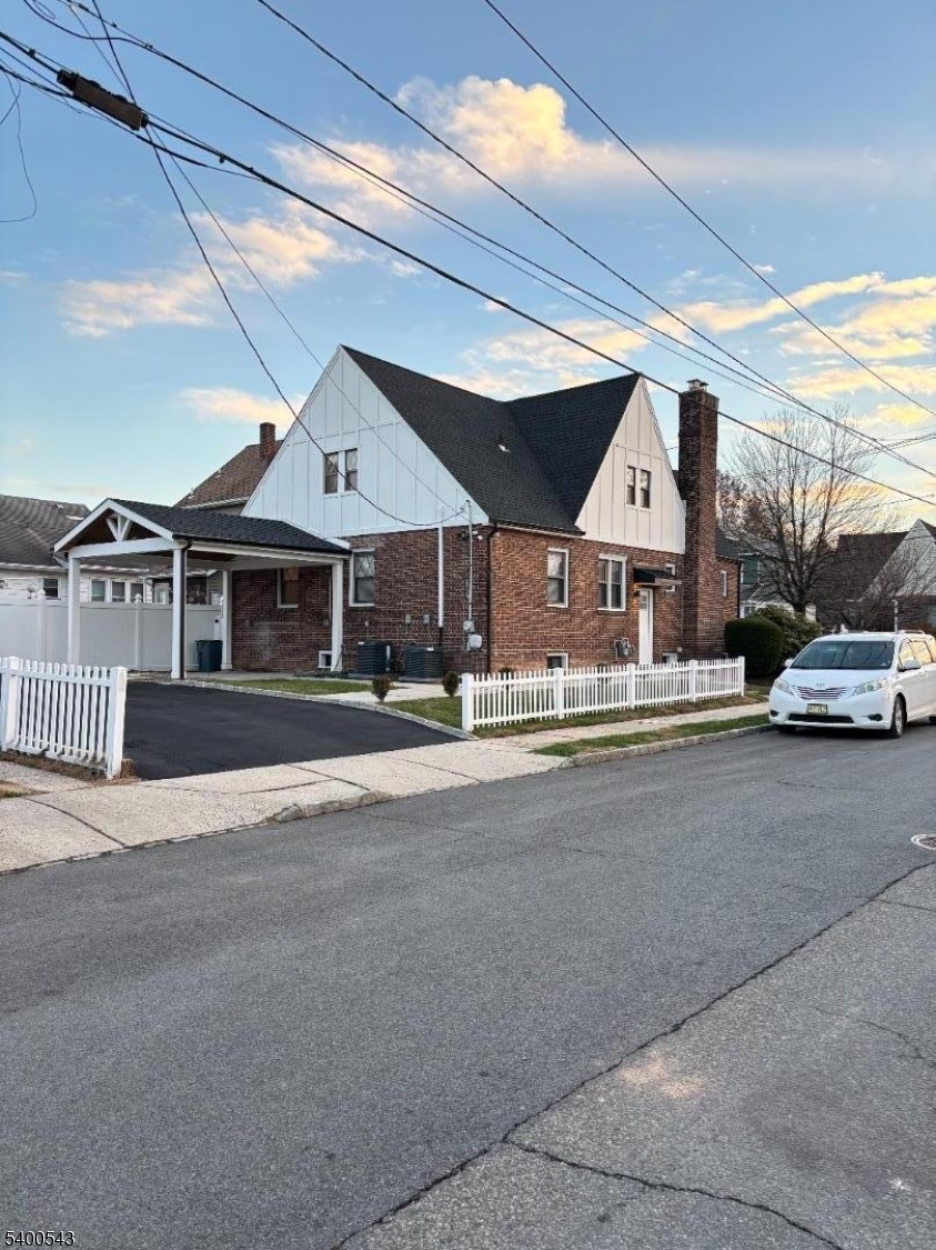 Nutley border - Residential