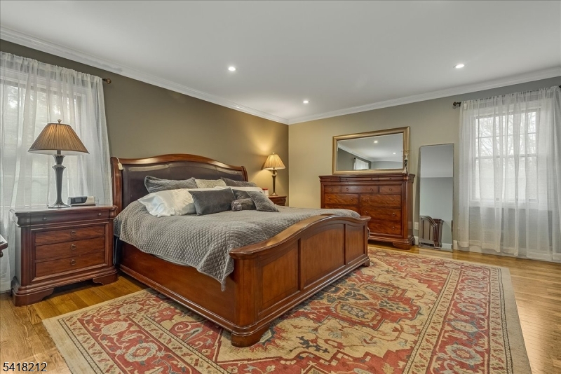 Riker Hill - Residential