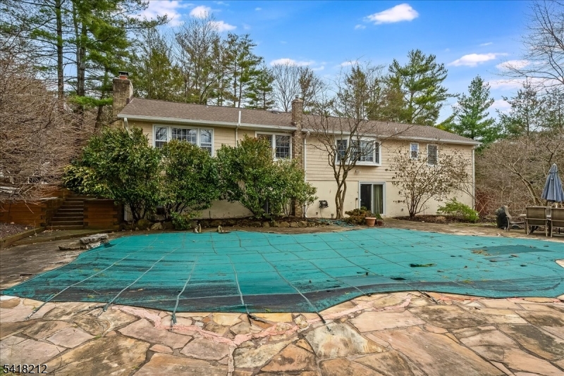 Riker Hill - Residential