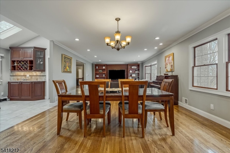 Riker Hill - Residential