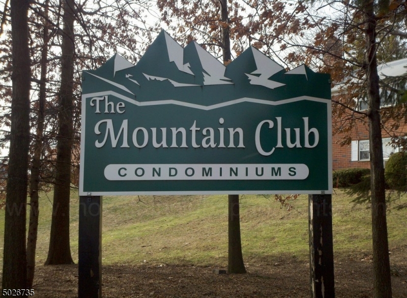 Mountain Club - Residential Lease