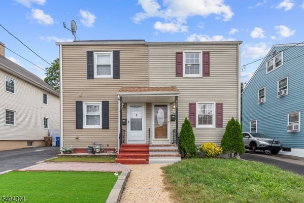 925 MIDDLESEX ST, LINDEN, NJ 07036 - Image ca3a0d27d13410191ccd36471e7c2e4a/4140863637