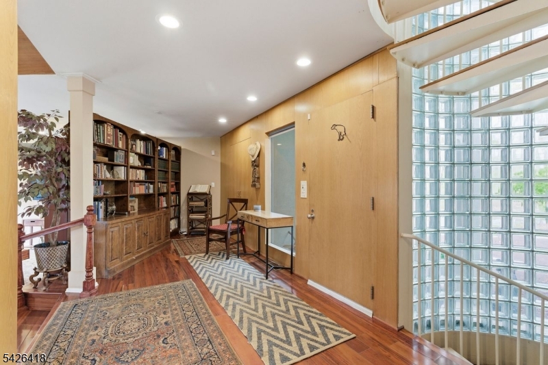 Washington Valley - Residential