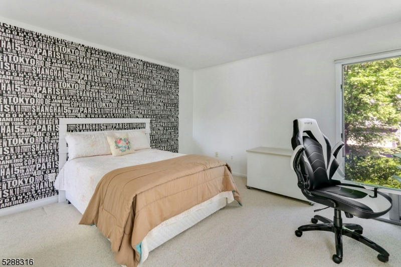 Dorset Hollow - Residential