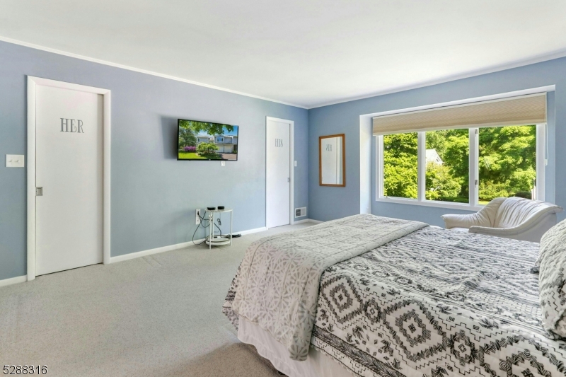 Dorset Hollow - Residential