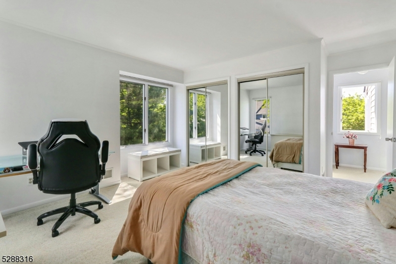 Dorset Hollow - Residential