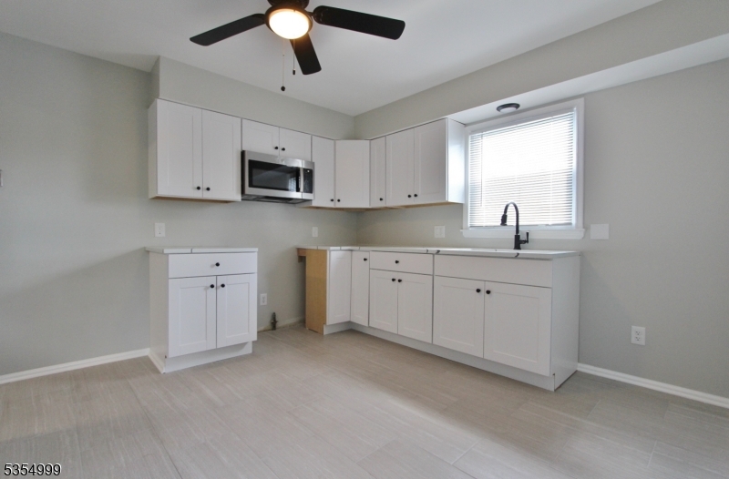 South Plainfield Boro, New Jersey 07080, United States, 2 Bedrooms Bedrooms, ,1 BathroomBathrooms,Residential,Active,123170