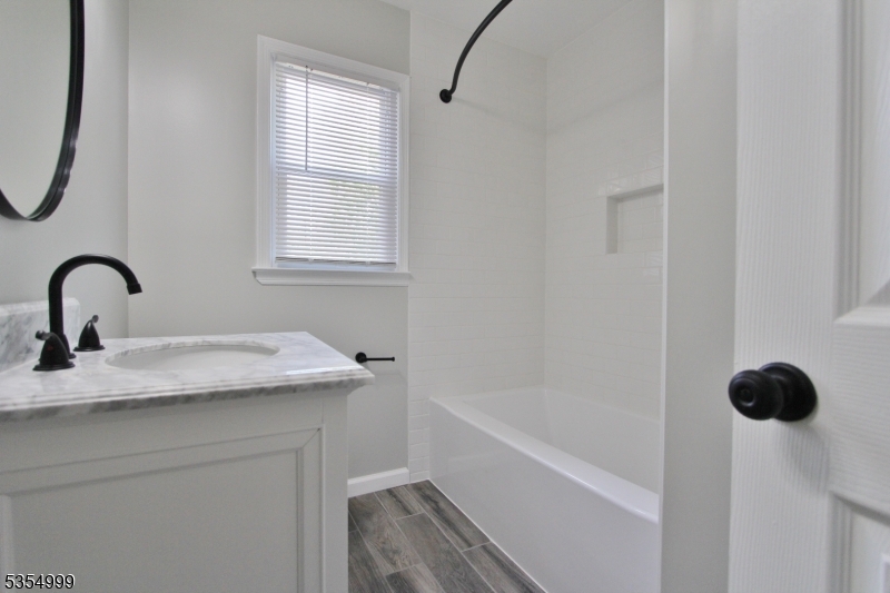 South Plainfield Boro, New Jersey 07080, United States, 2 Bedrooms Bedrooms, ,1 BathroomBathrooms,Residential,Active,123170