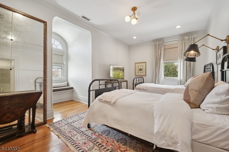 Stoneleigh Park - Residential