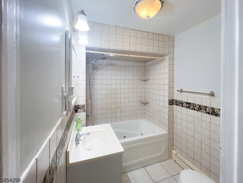 Upper Greenwood Lake - Residential