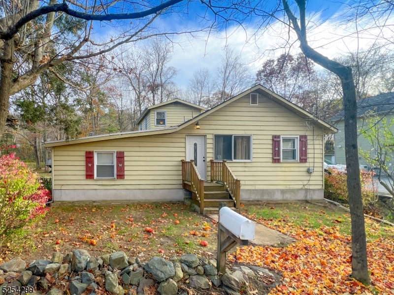 Upper Greenwood Lake - Residential