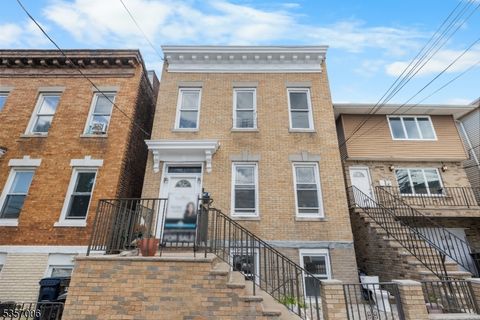 337 70th St Guttenberg Town NJ 07093
