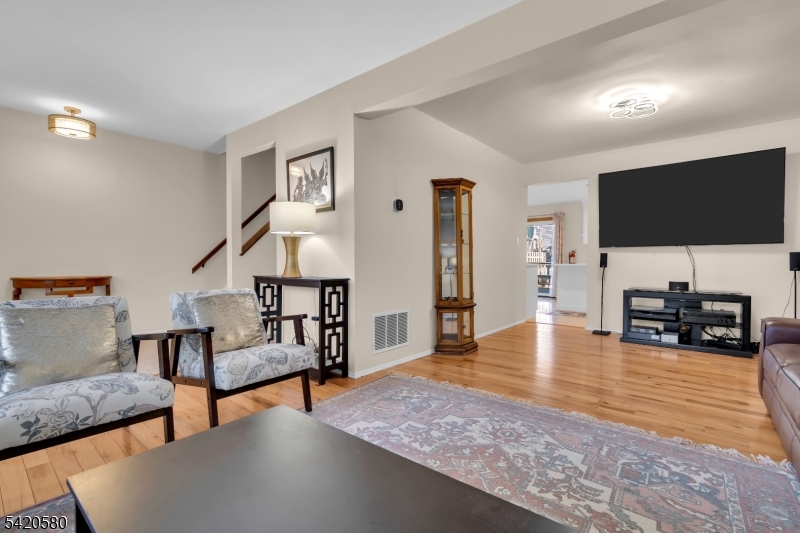 Huntington Park - Residential