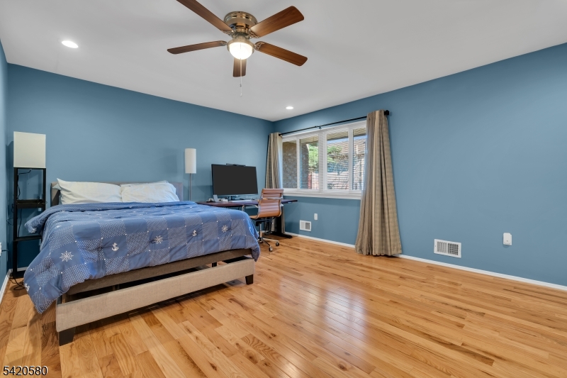 Huntington Park - Residential