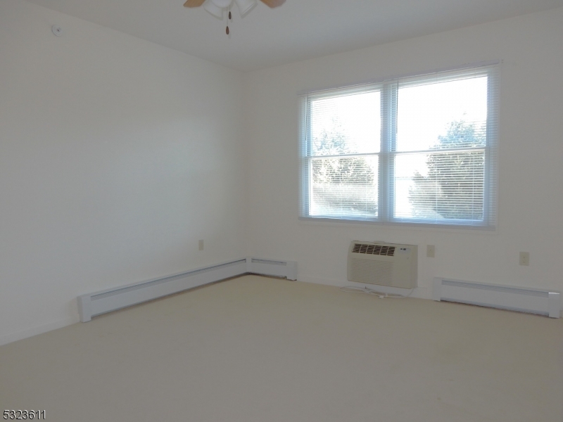 River Walk - Residential Lease