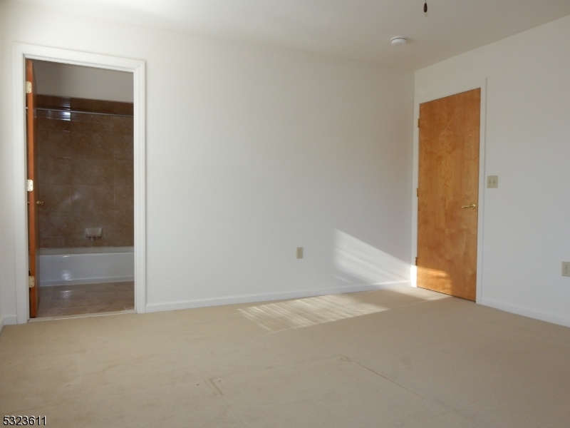 River Walk - Residential Lease