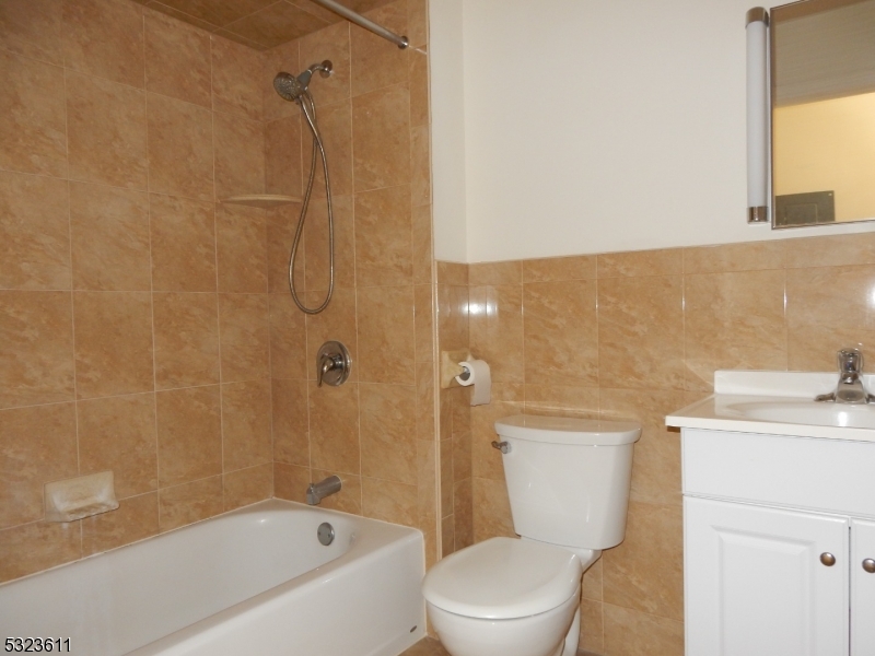 River Walk - Residential Lease