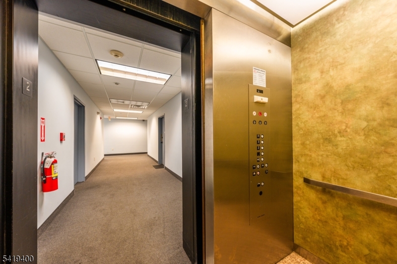 Elmora - Residential