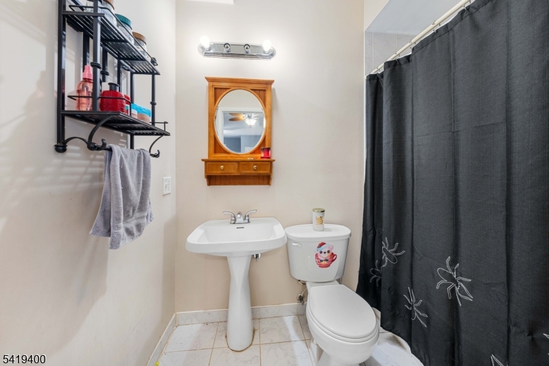 Elmora - Residential