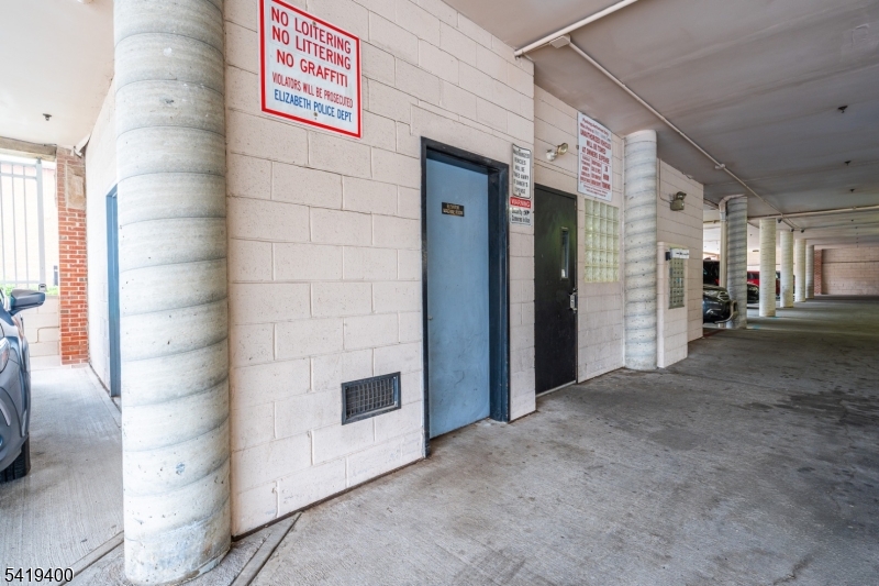 Elmora - Residential