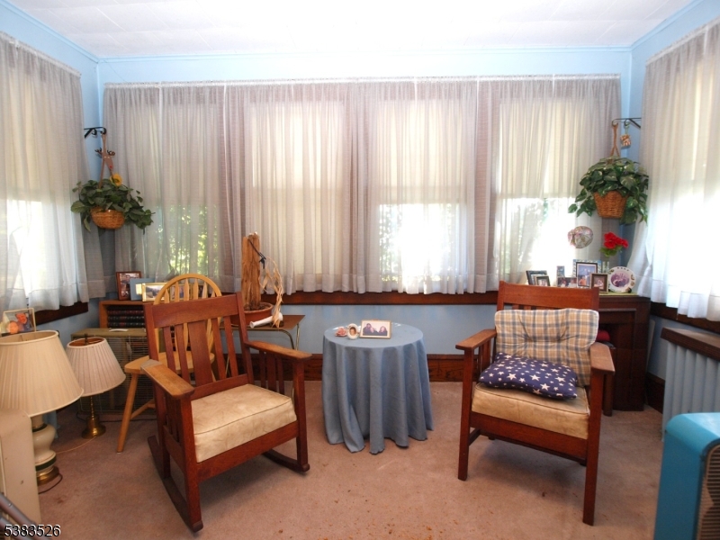 POMPTON PLAINS - Residential