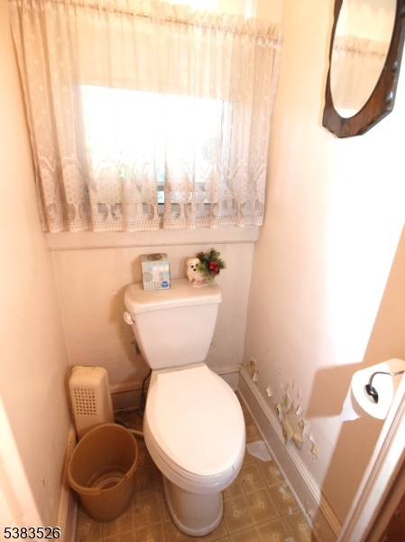 POMPTON PLAINS - Residential