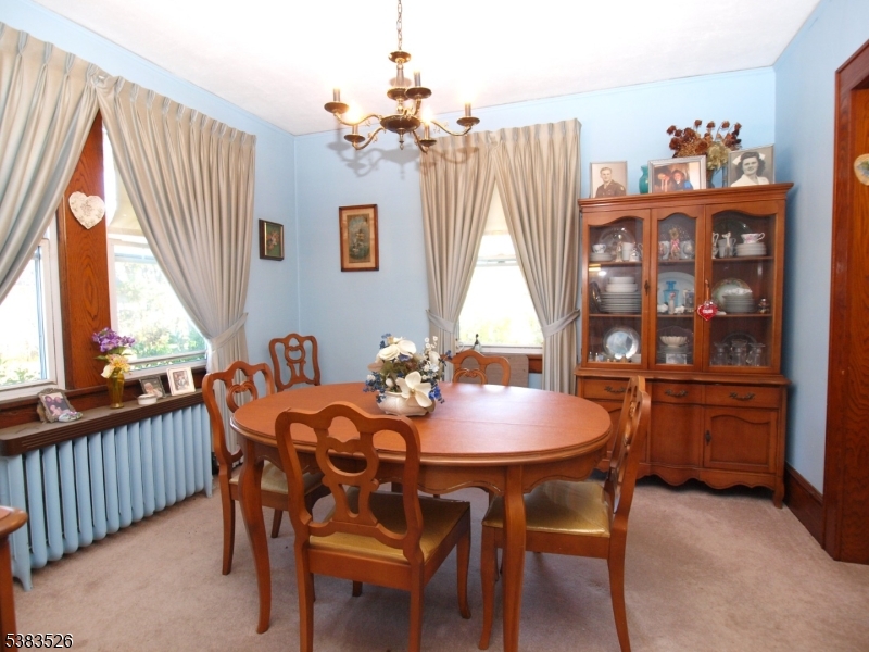 POMPTON PLAINS - Residential