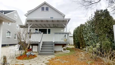 MLS: 3951312