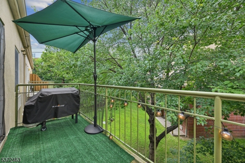 Montclair Mews - Residential