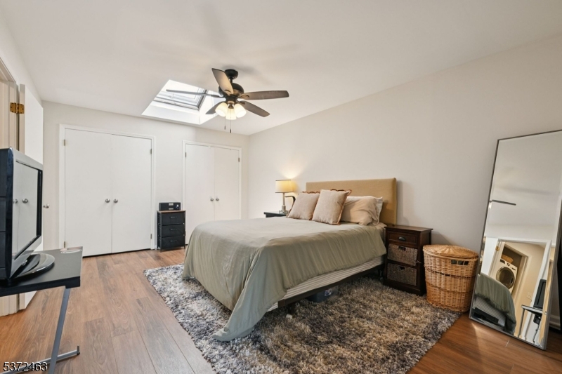 Montclair Mews - Residential