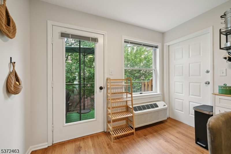 Montclair Mews - Residential