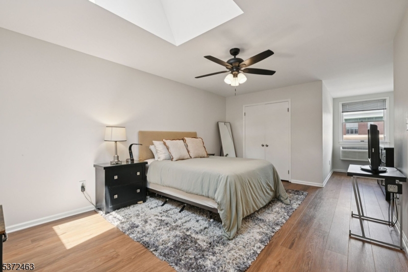 Montclair Mews - Residential