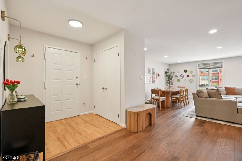 Montclair Mews - Residential
