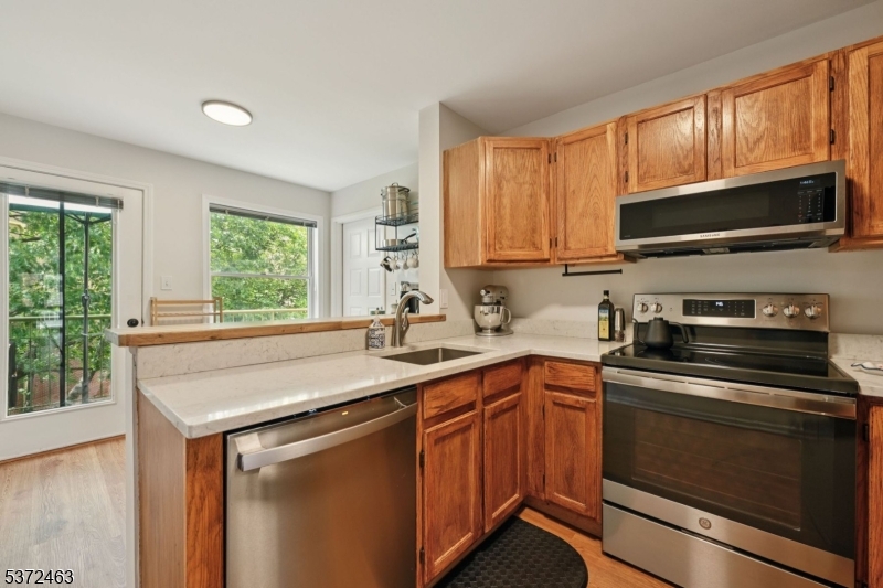 Montclair Mews - Residential