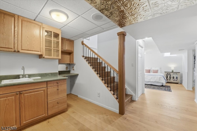 Castle Pointe - Residential