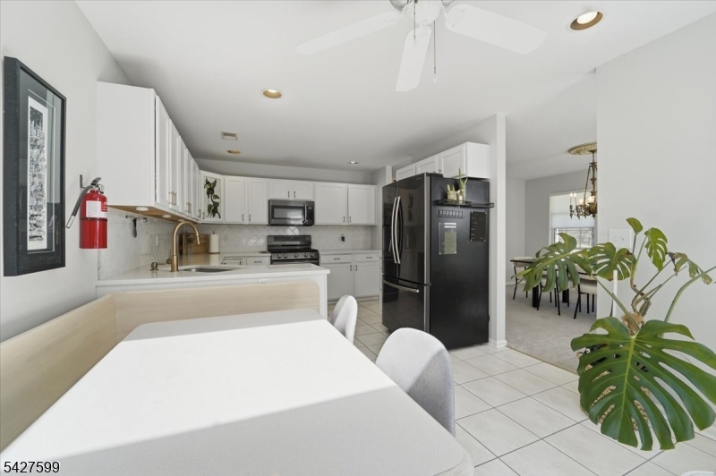 Castle Pointe - Residential