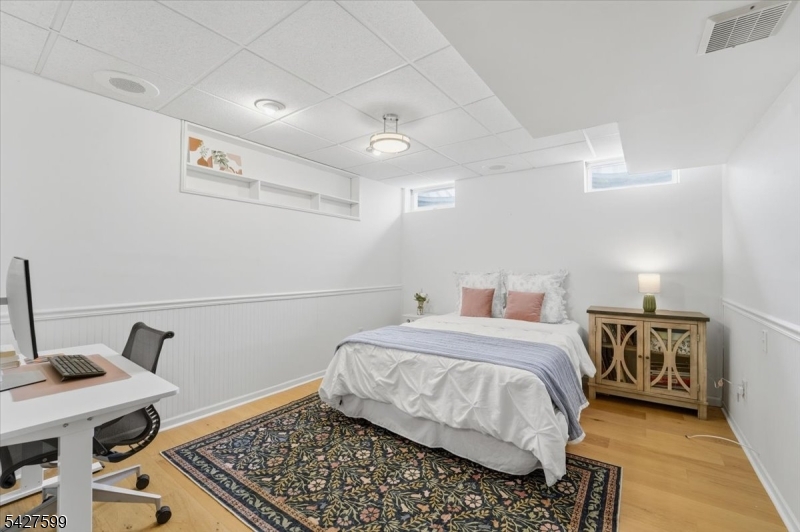 Castle Pointe - Residential