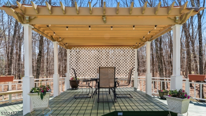 26 Beaverdam Dr