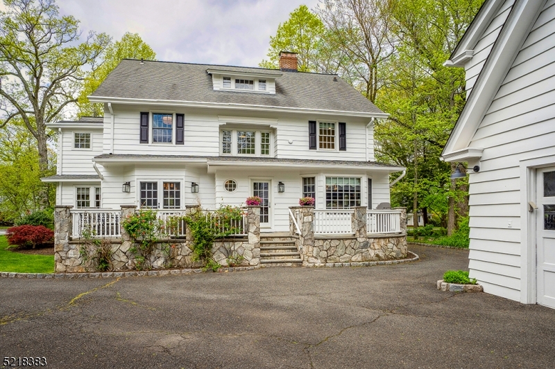 Memorial Field - Residential