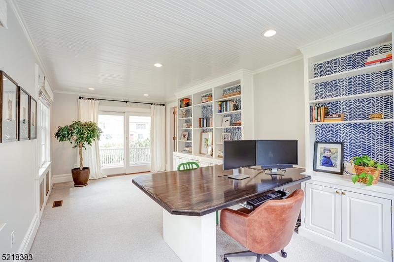 Memorial Field - Residential