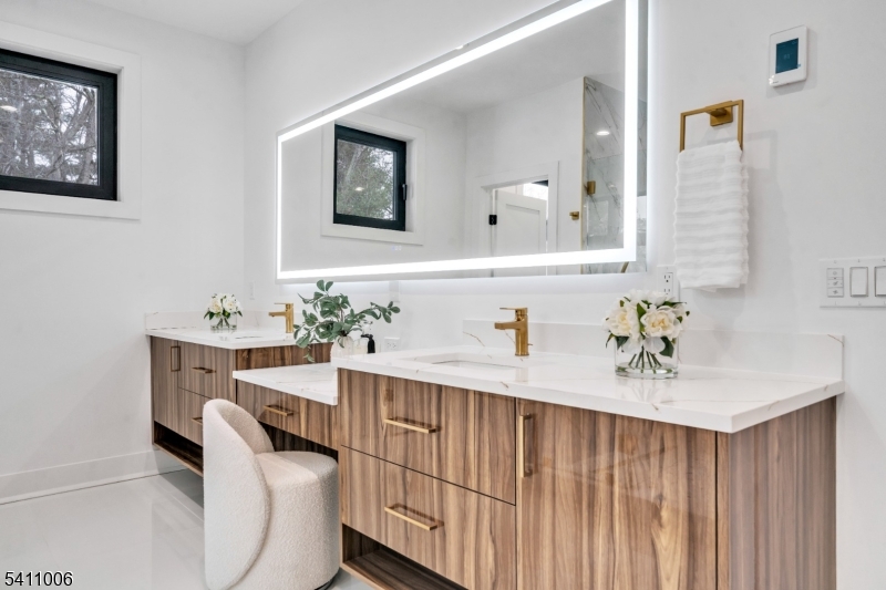 Broadlawn - Residential