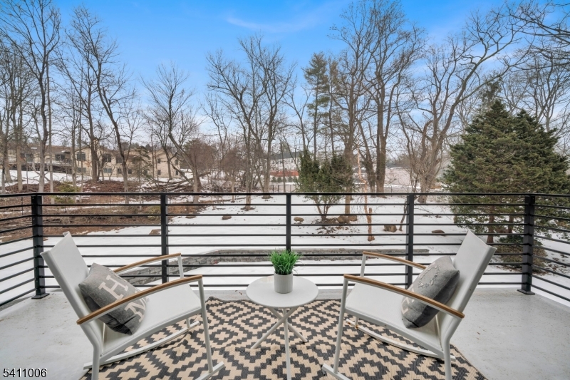 Broadlawn - Residential